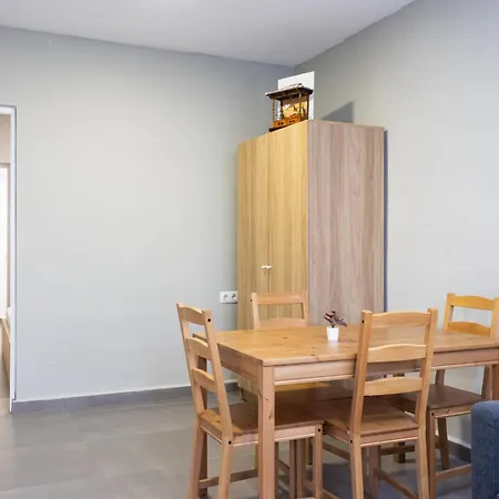 Peaceful Escape, Terrace & Bbq In El Escobonal بيت للعطل