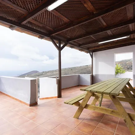 Peaceful Escape, Terrace & Bbq In El Escobonal Ferienhaus Güimar